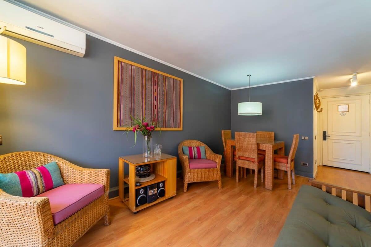 Appartamento Elegant Steps Away From Costanera Center Santiago del Cile
